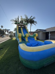 5B9D09AA 4821 40D5 88BC E56FEA153DD3 1772238904 20ft Tropical Water Slide